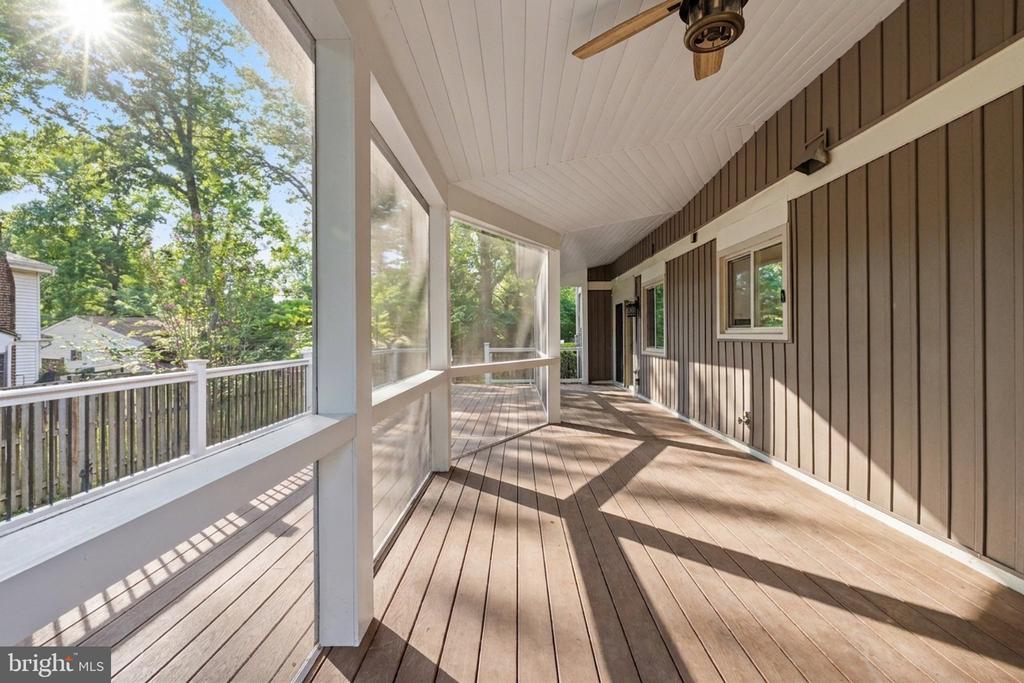 1523 SHELLBARK PLACE
