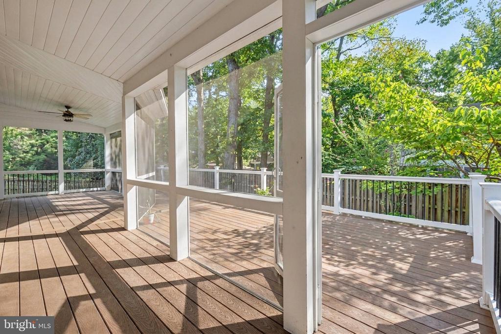 1523 SHELLBARK PLACE
