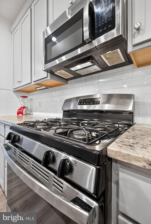 3925 FAIR RIDGE DRIVE Unit: 303