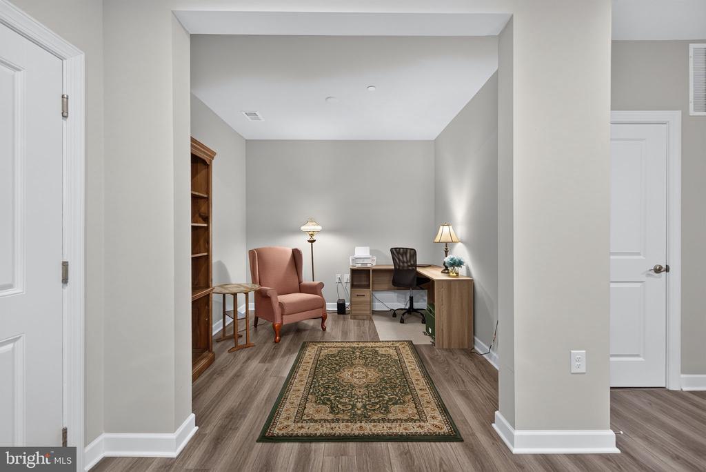 3925 FAIR RIDGE DRIVE Unit: 303