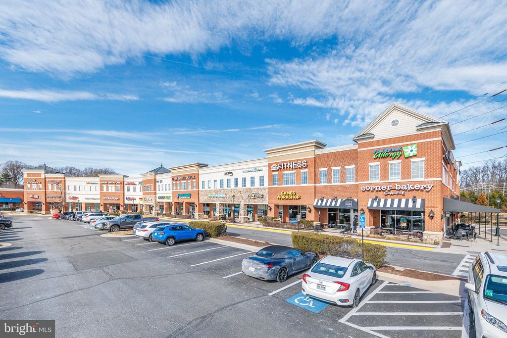 3925 FAIR RIDGE DRIVE Unit: 303