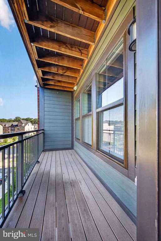 3925 FAIR RIDGE DRIVE Unit: 303