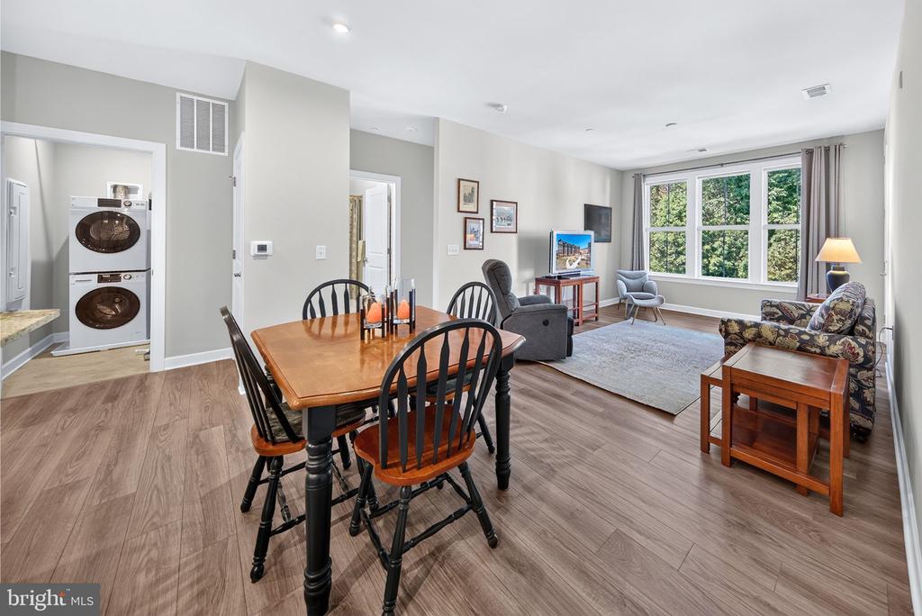 3925 FAIR RIDGE DRIVE Unit: 303