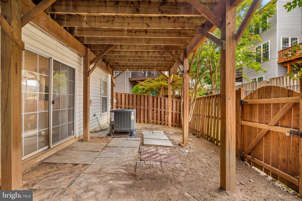 9331 BRANCH SIDE LANE
