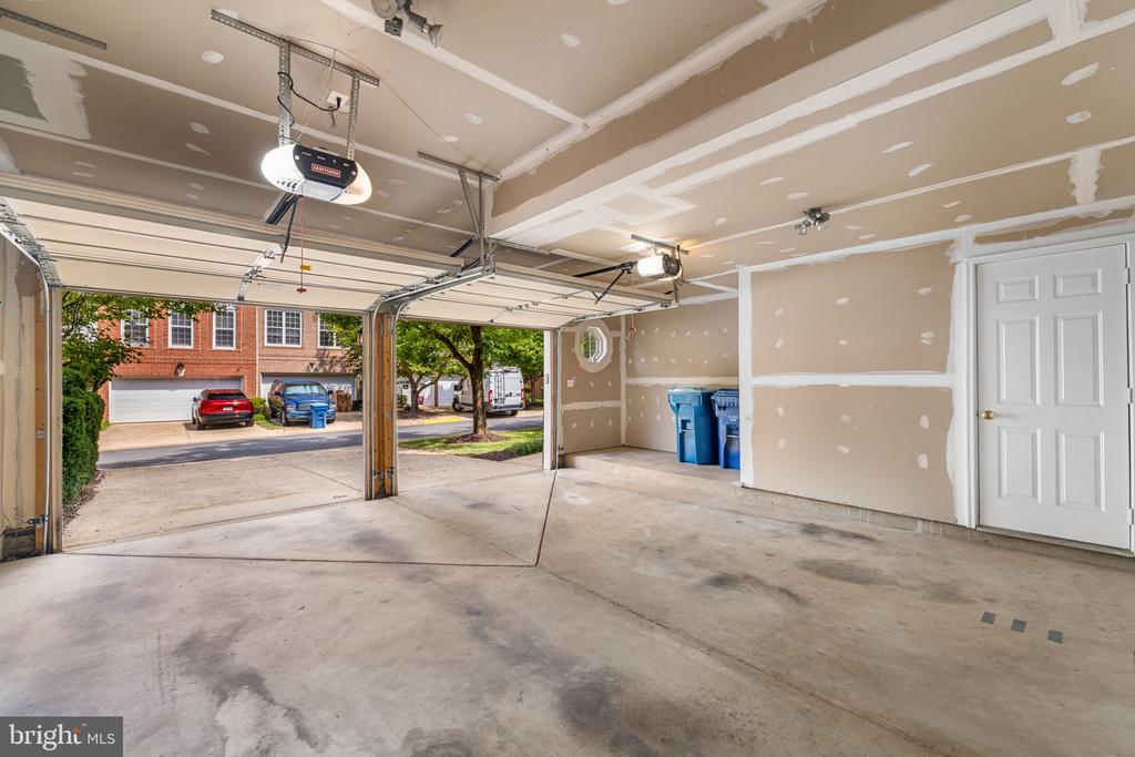 9331 BRANCH SIDE LANE