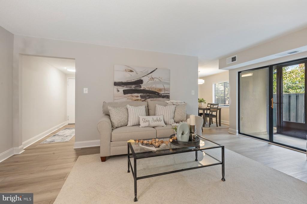 623 CENTER STREET Unit: T3