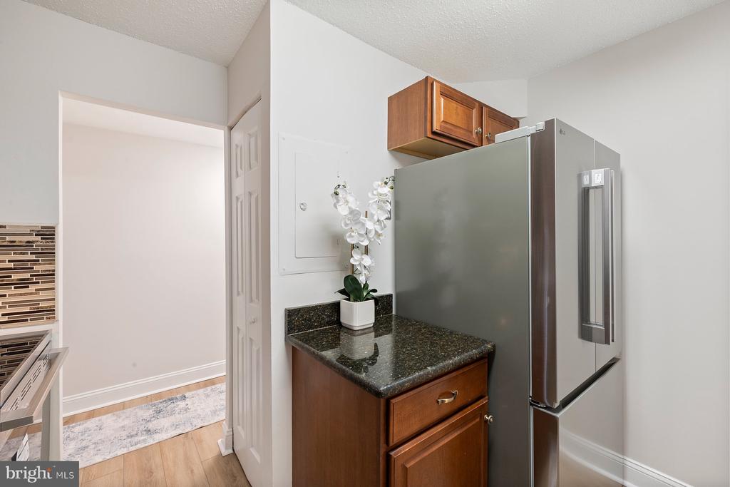 623 CENTER STREET Unit: T3