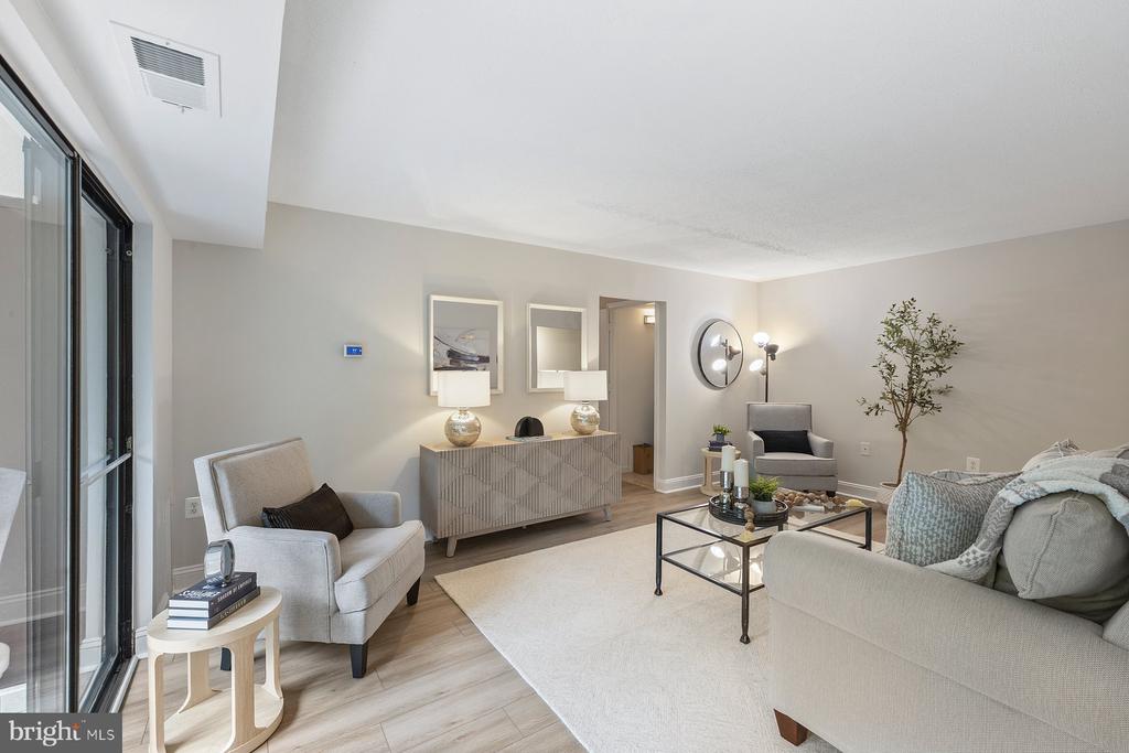 623 CENTER STREET Unit: T3