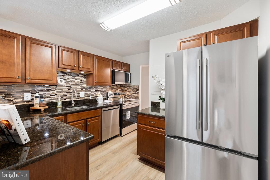 623 CENTER STREET Unit: T3