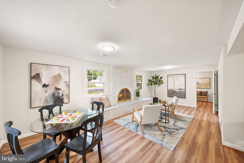 4426 ROCKCREST DRIVE