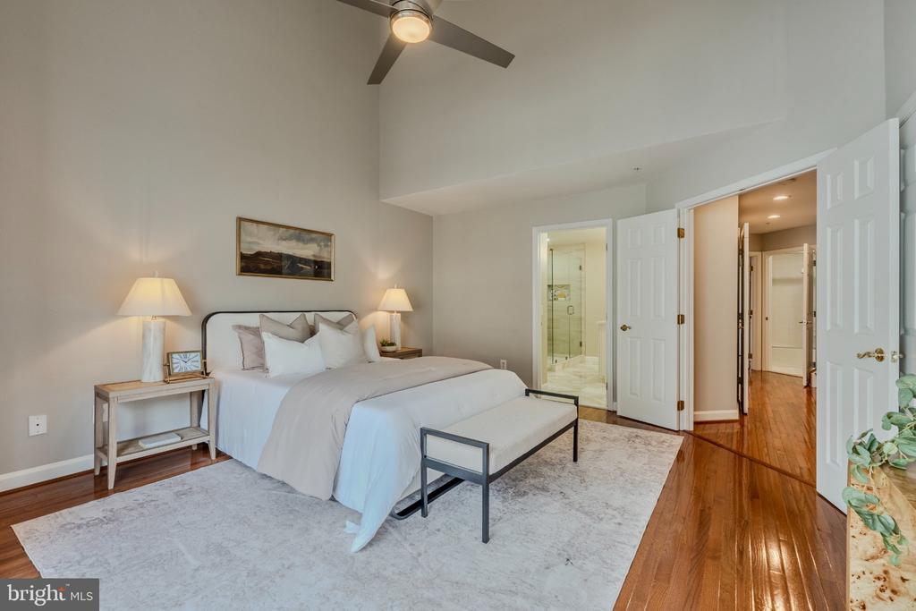 8816 HUNTING LODGE COURT