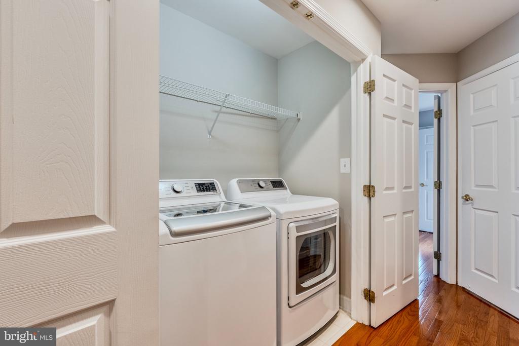 8816 HUNTING LODGE COURT