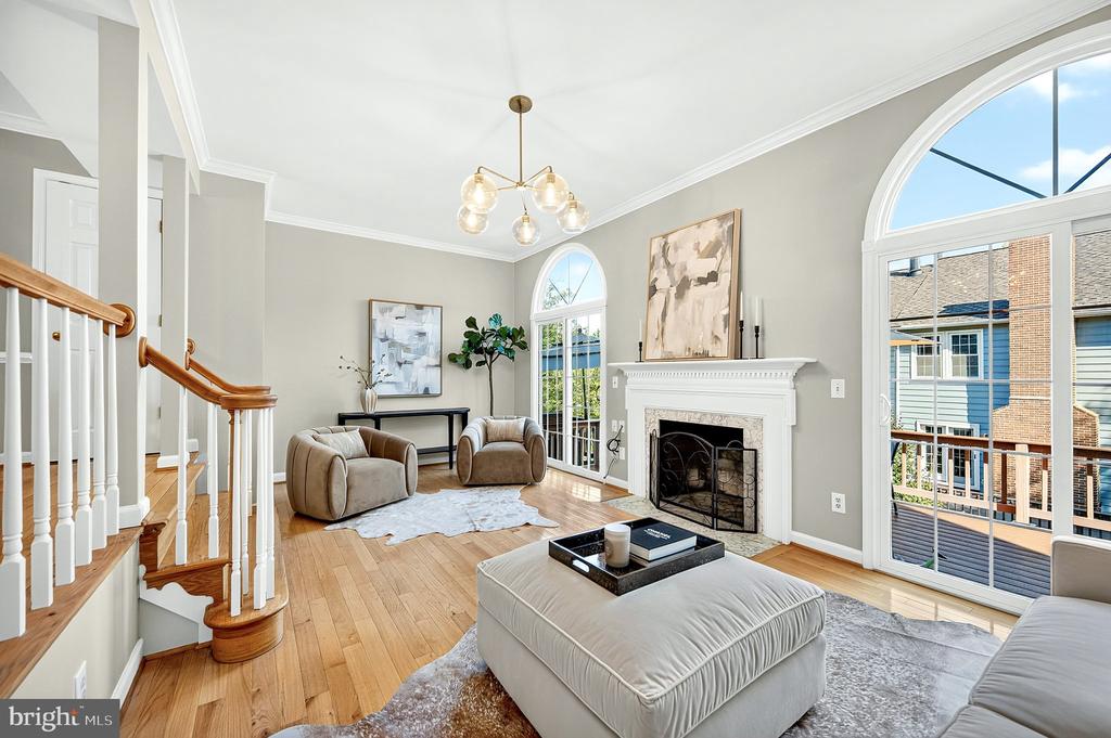 8006 TREVOR PLACE