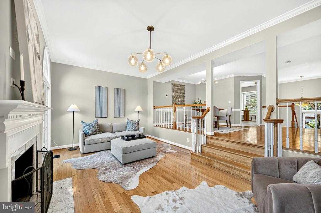 8006 TREVOR PLACE