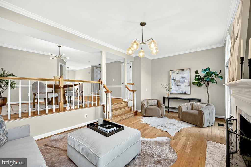 8006 TREVOR PLACE