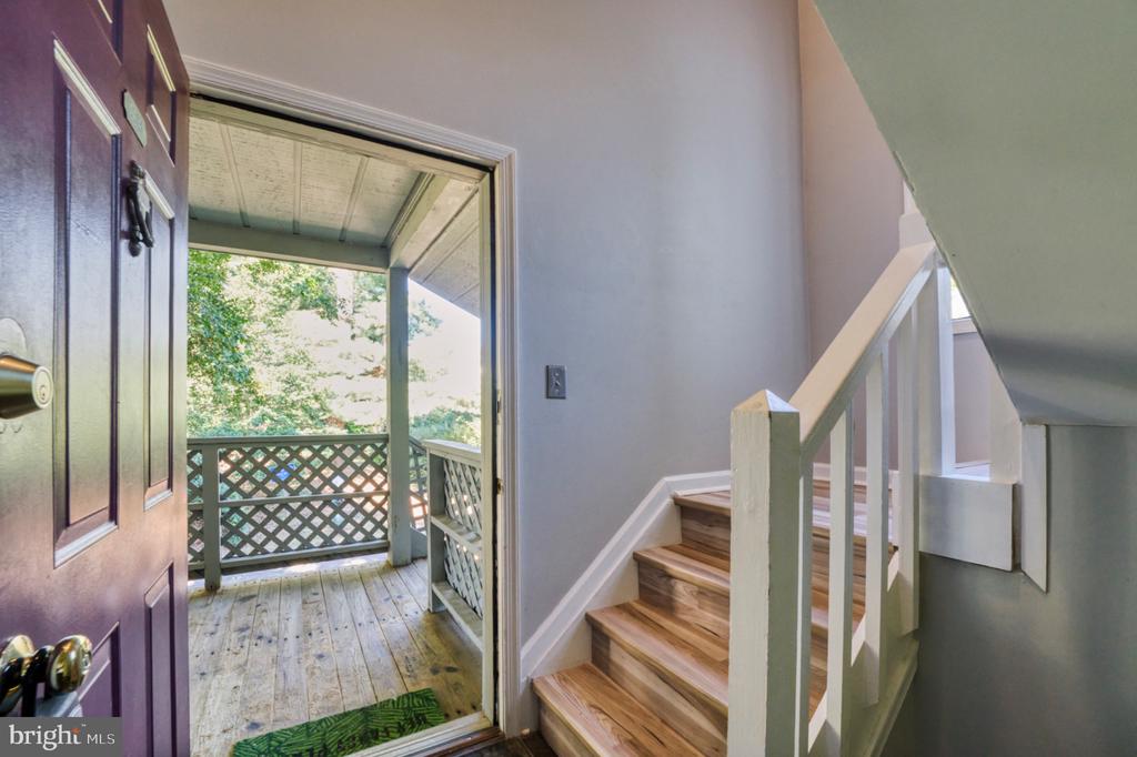 2318 HUNTERS RUN DRIVE Unit: 2318