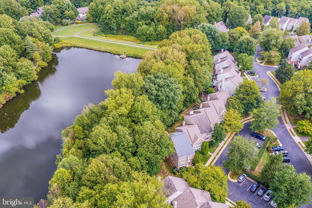 1213 WEATHERSTONE COURT