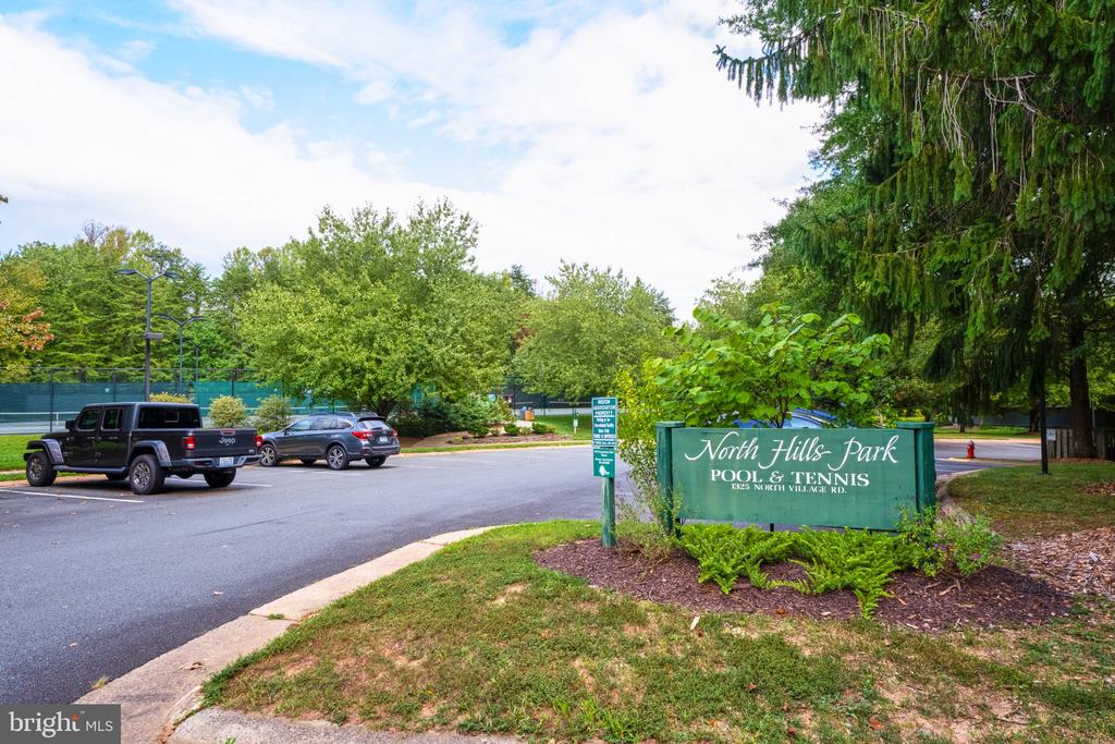 1213 WEATHERSTONE COURT