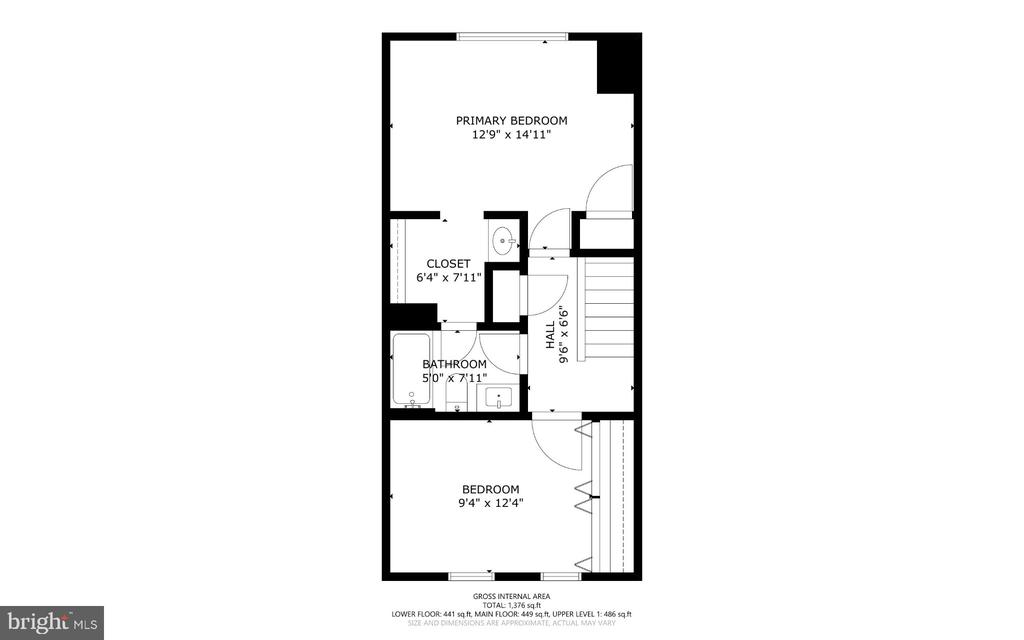 1594 WOODCREST DRIVE