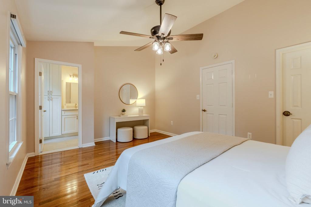 12504 SWEET LEAF TERRACE