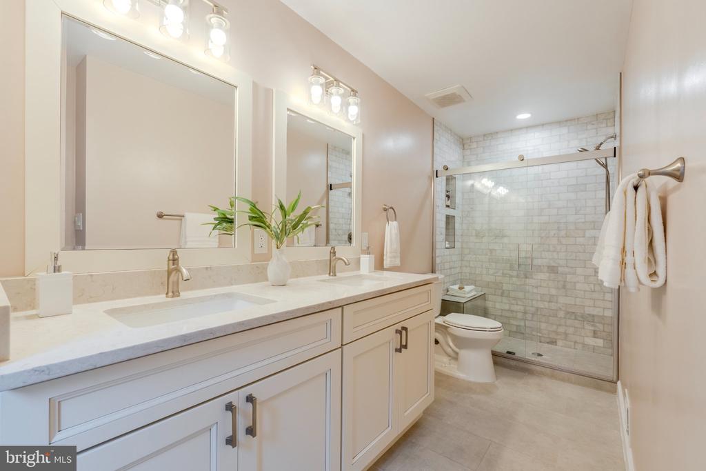 12504 SWEET LEAF TERRACE