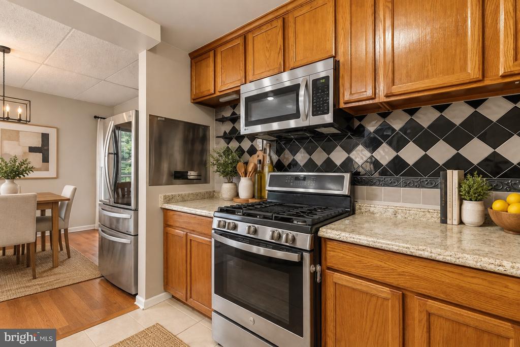2638 FORT FARNSWORTH ROAD Unit: 118