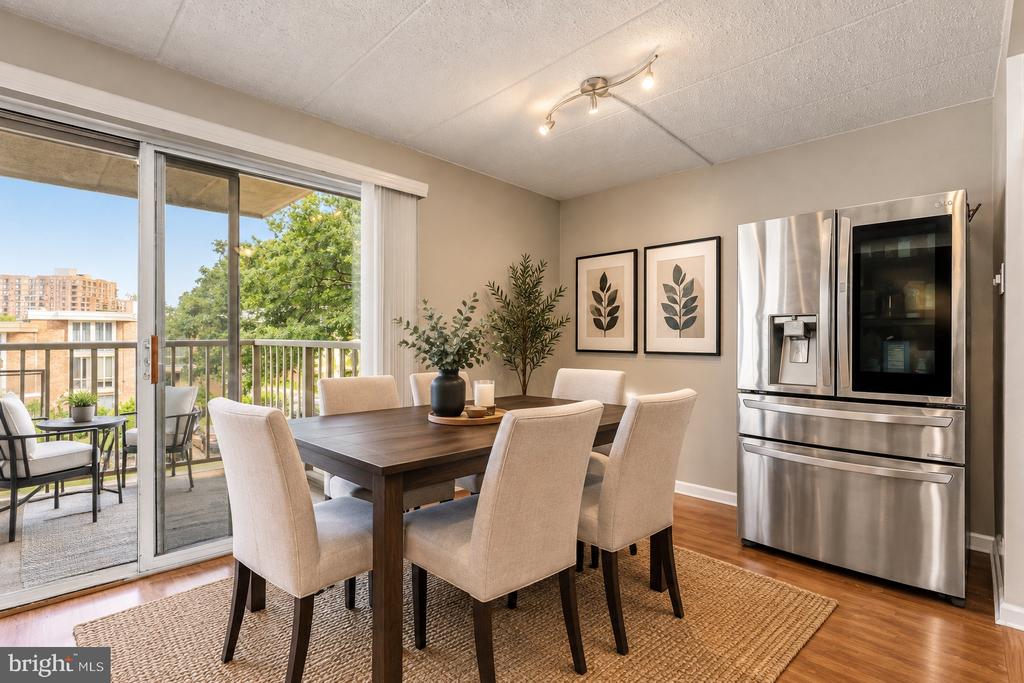 2638 FORT FARNSWORTH ROAD Unit: 118