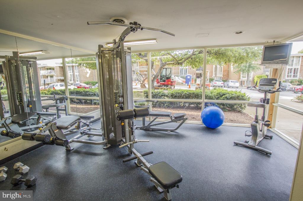 2638 FORT FARNSWORTH ROAD Unit: 118