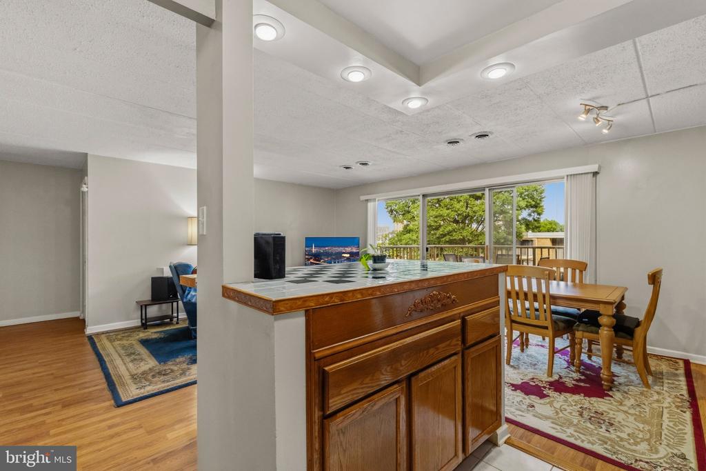 2638 FORT FARNSWORTH ROAD Unit: 118