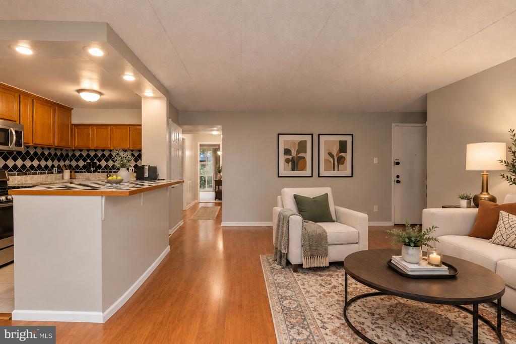 2638 FORT FARNSWORTH ROAD Unit: 118