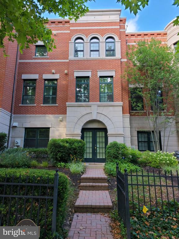 12198 CHANCERY STATION CIRCLE