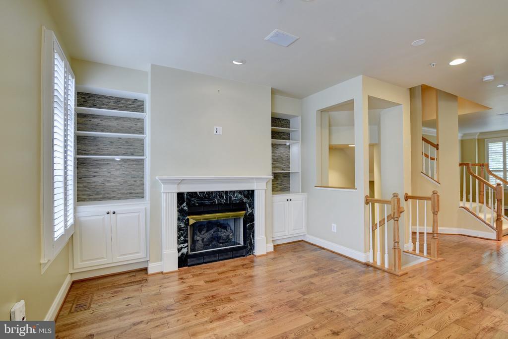 12198 CHANCERY STATION CIRCLE