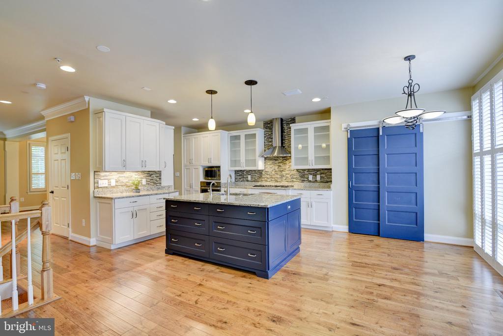 12198 CHANCERY STATION CIRCLE