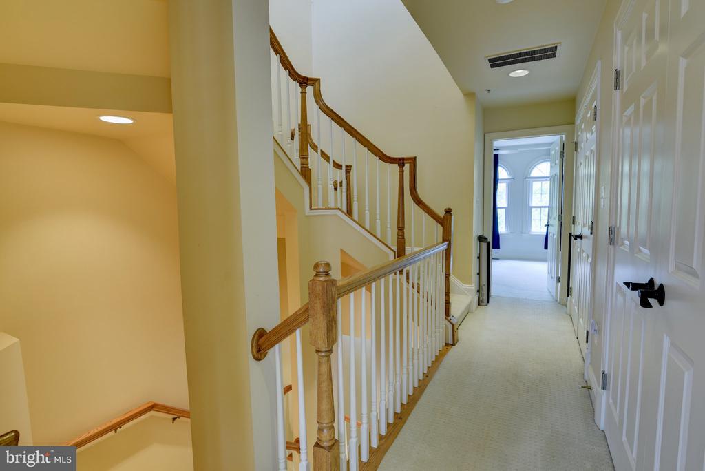 12198 CHANCERY STATION CIRCLE