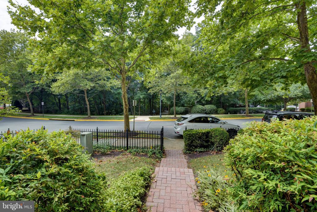 12198 CHANCERY STATION CIRCLE