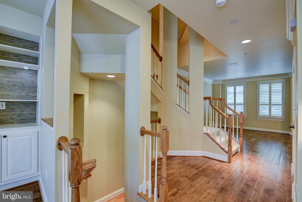12198 CHANCERY STATION CIRCLE