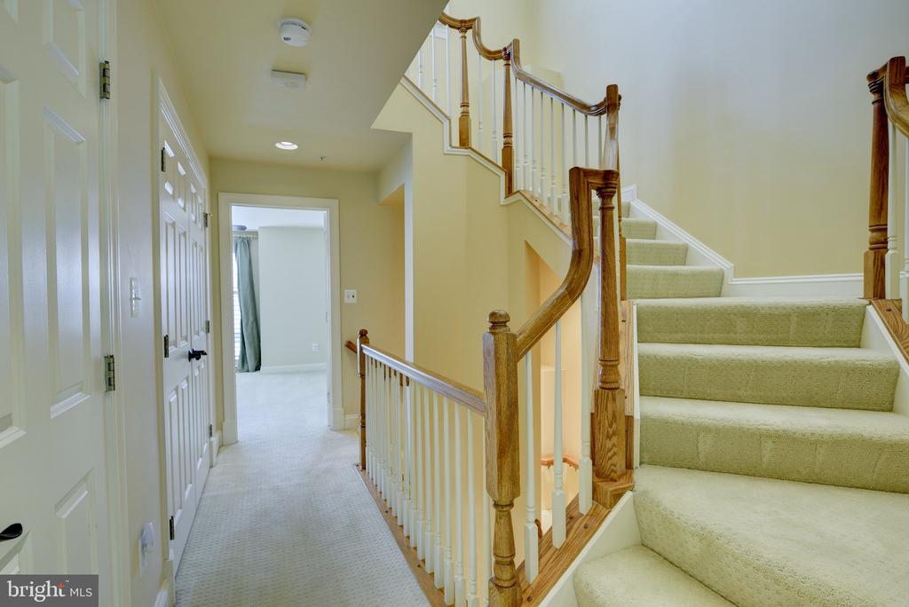 12198 CHANCERY STATION CIRCLE