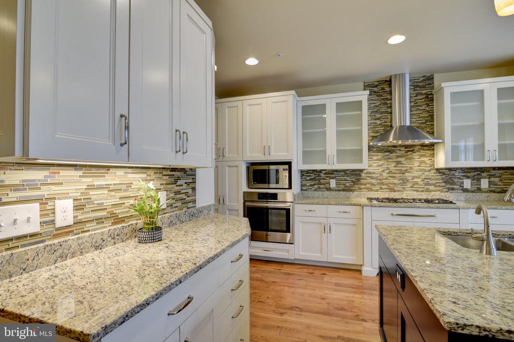 12198 CHANCERY STATION CIRCLE