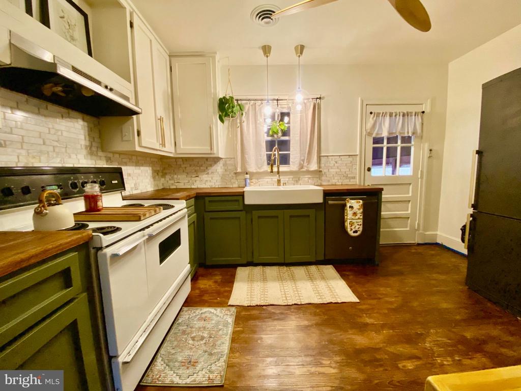 17088 OLD RIDGE ROAD