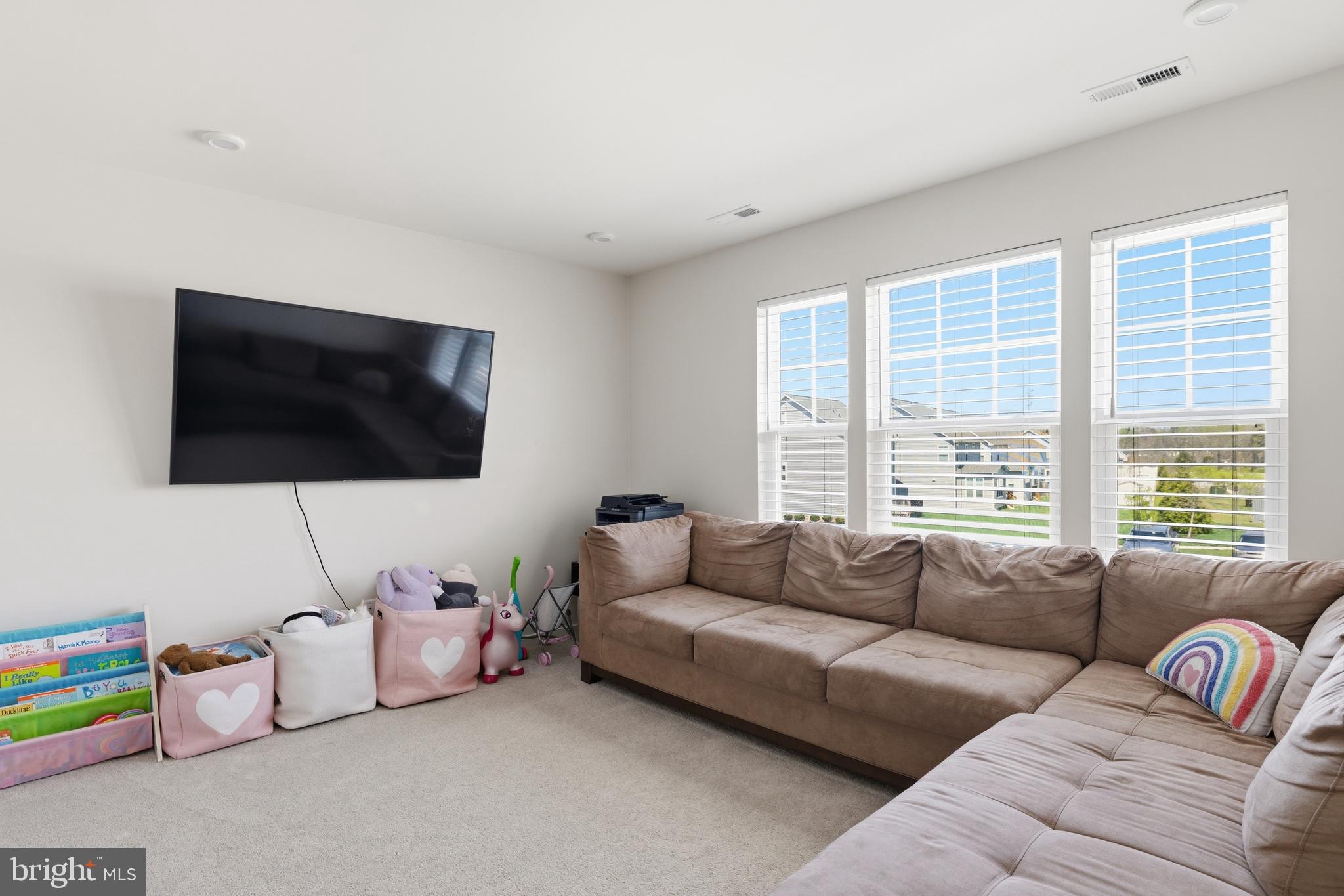 8117 LYMAN COURT