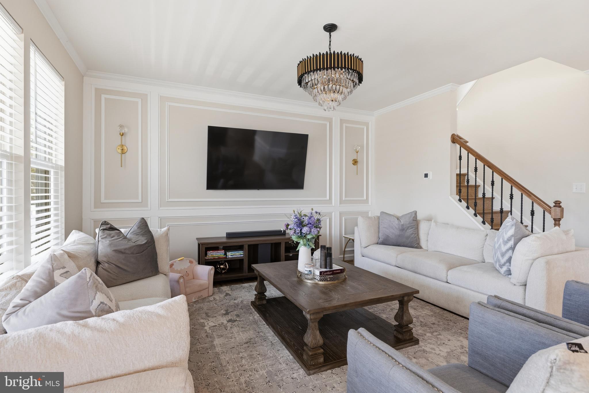8117 LYMAN COURT