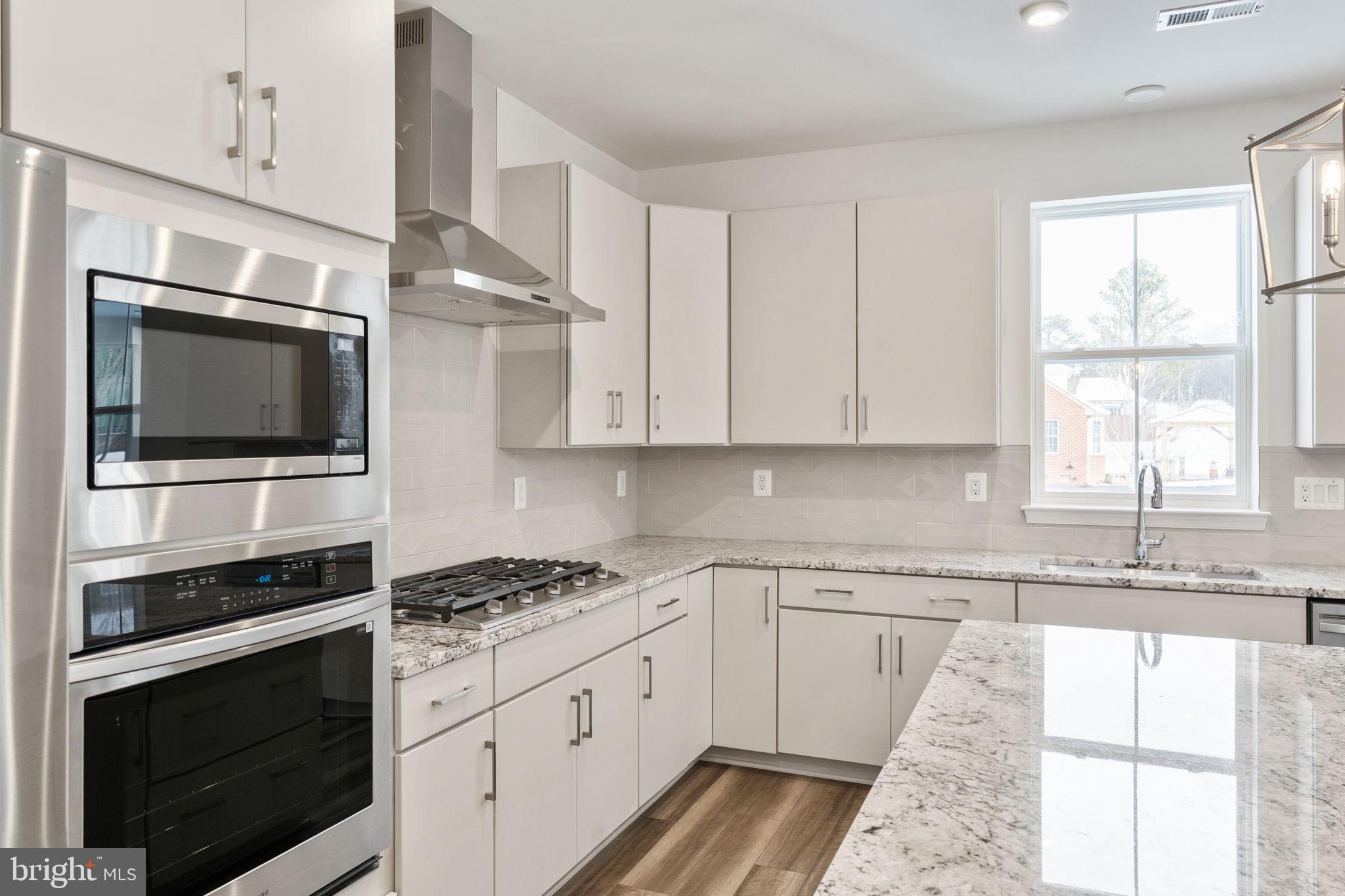 11568 CHAPMAN MILL DRIVE