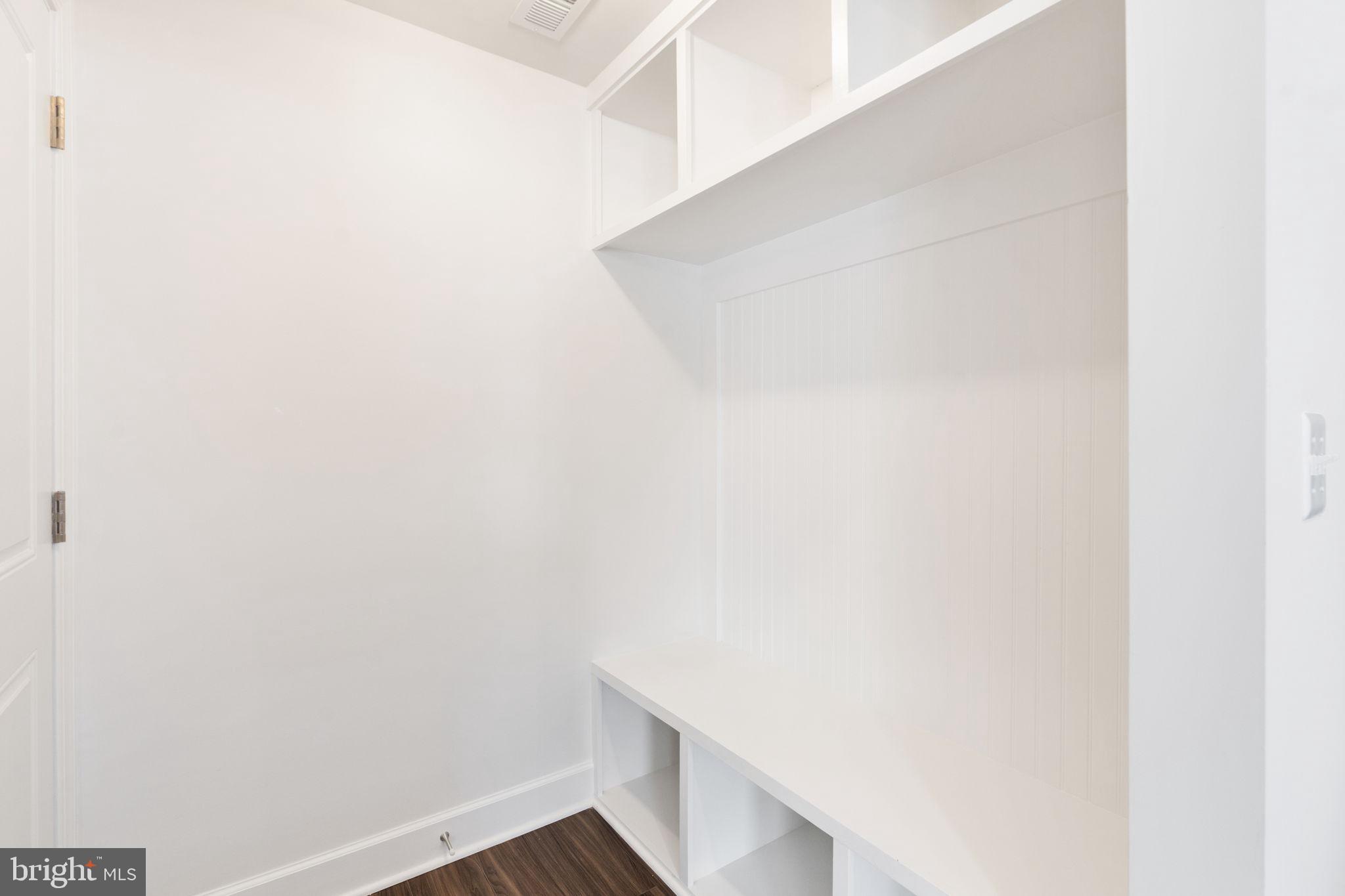 11568 CHAPMAN MILL DRIVE