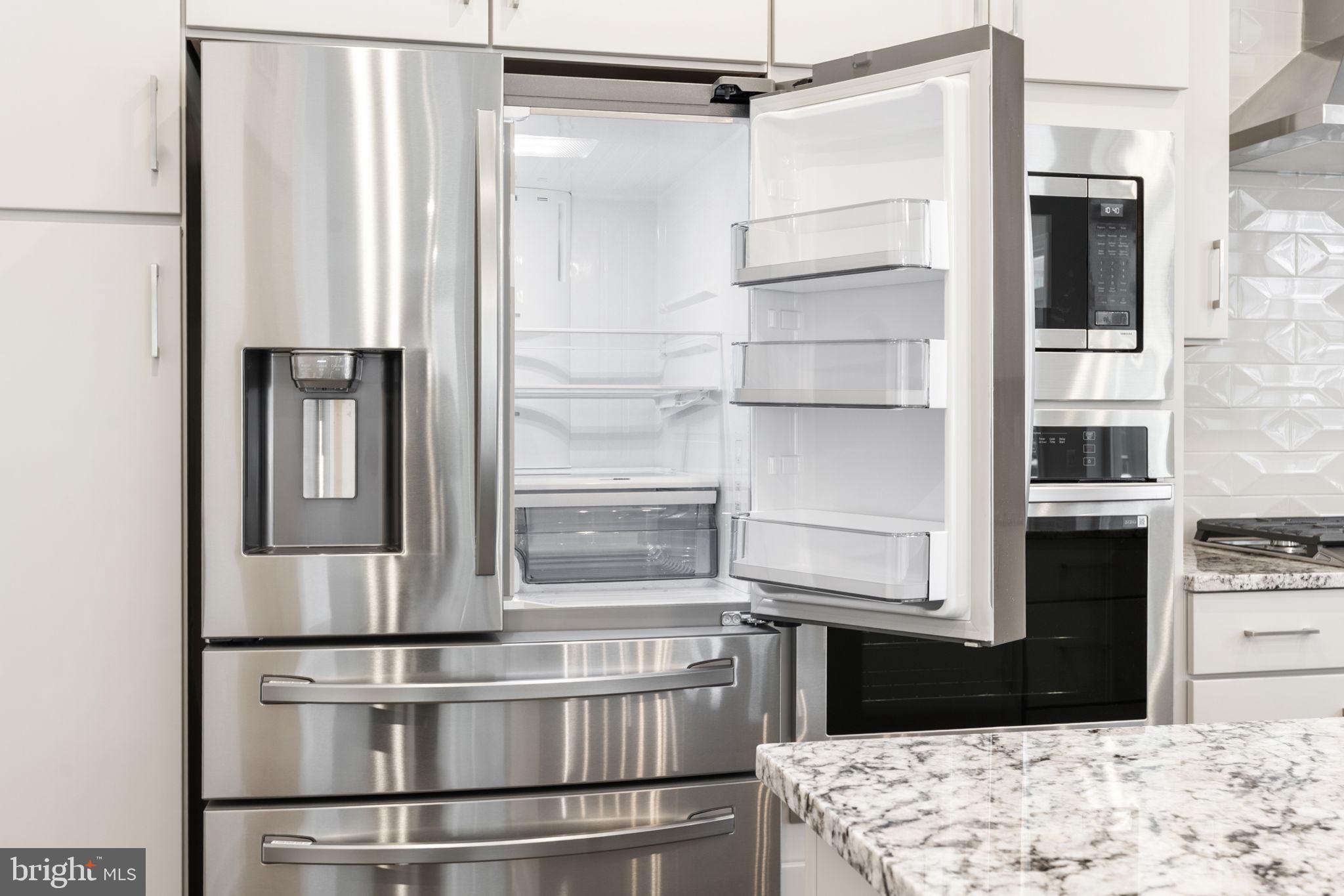 11568 CHAPMAN MILL DRIVE