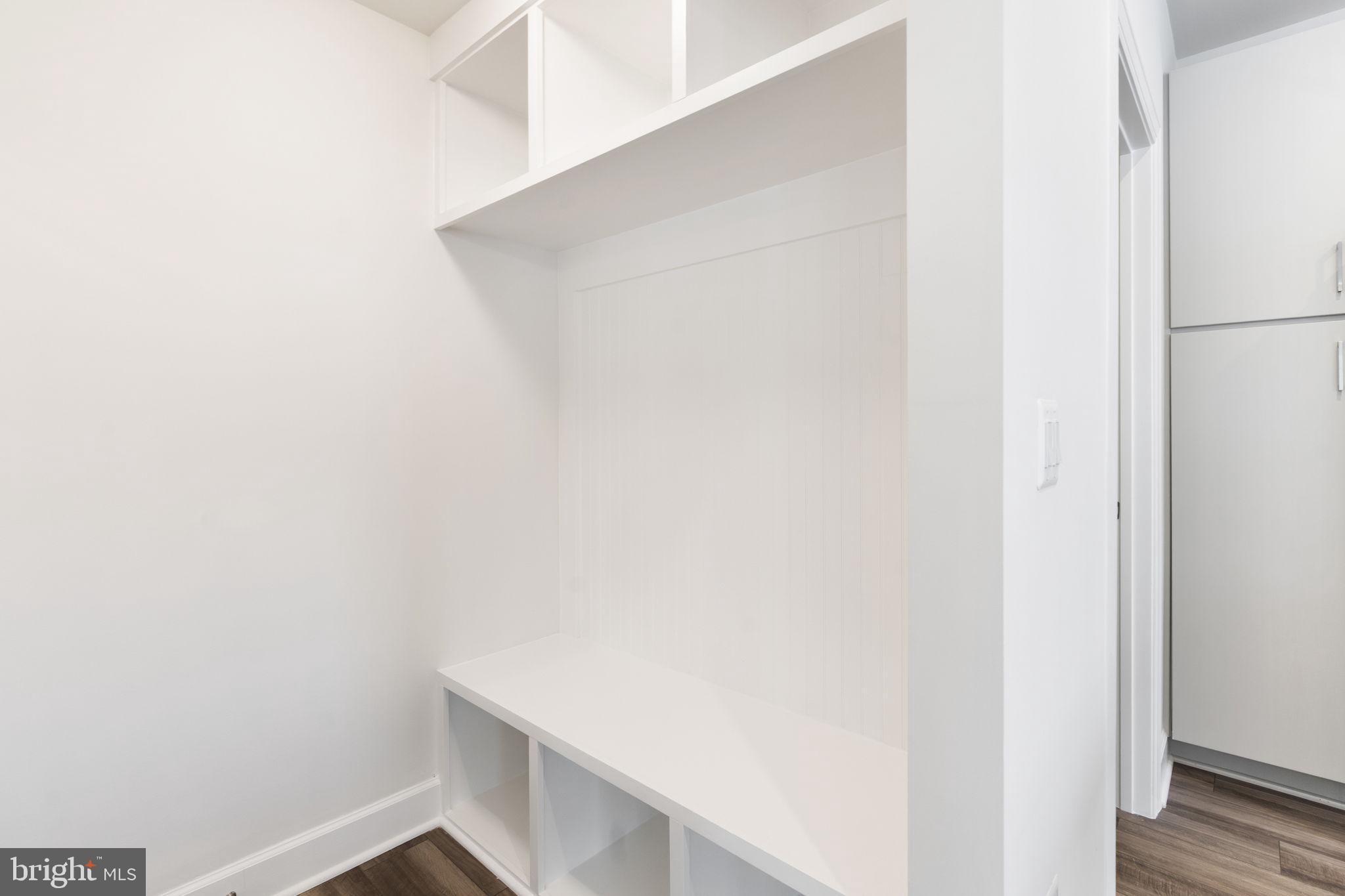 11568 CHAPMAN MILL DRIVE