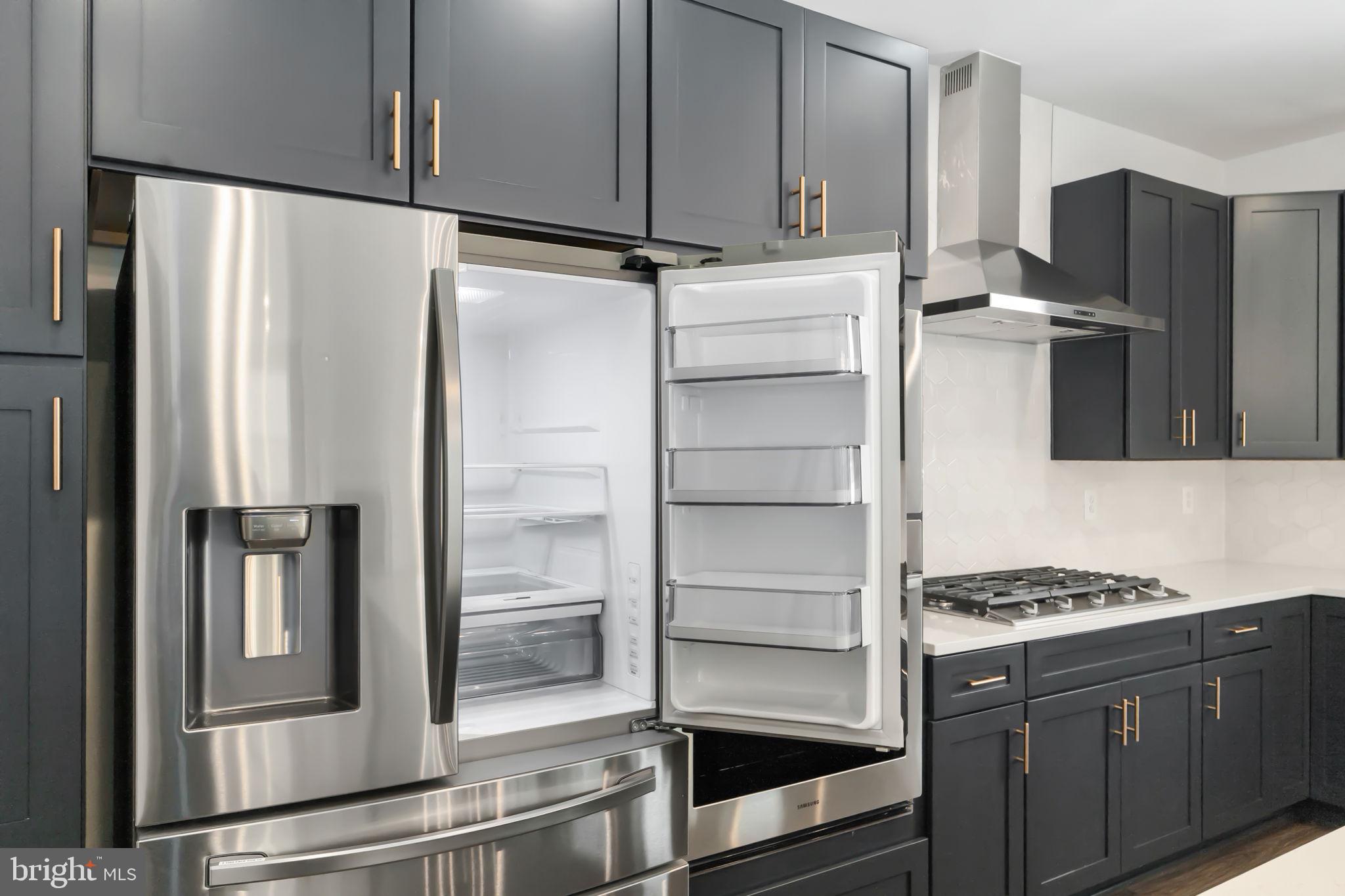 11568 CHAPMAN MILL DRIVE