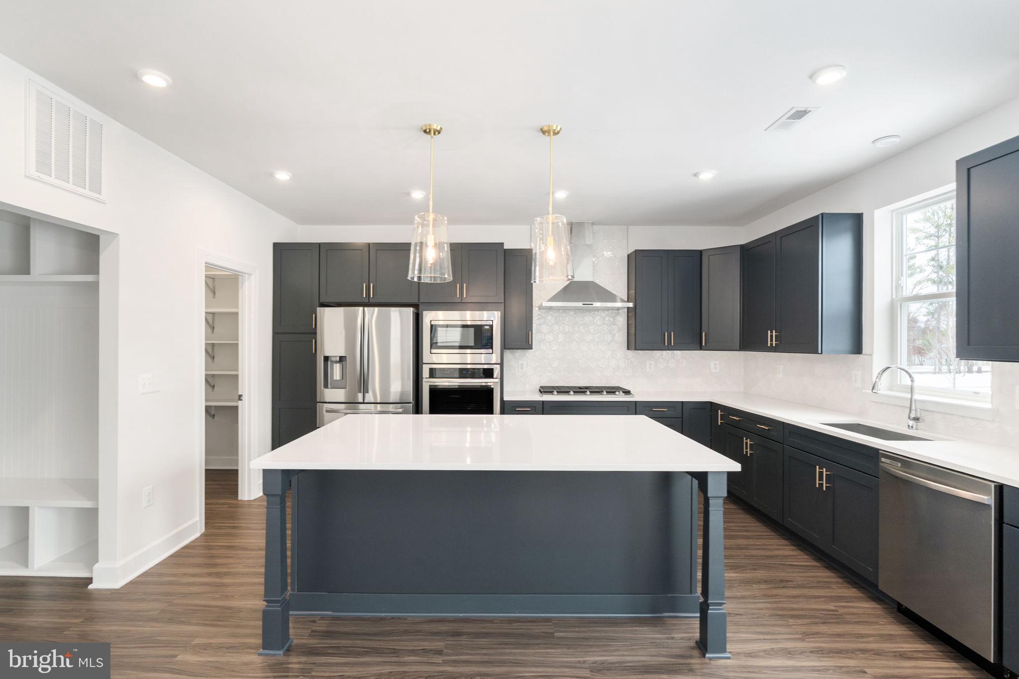 11568 CHAPMAN MILL DRIVE