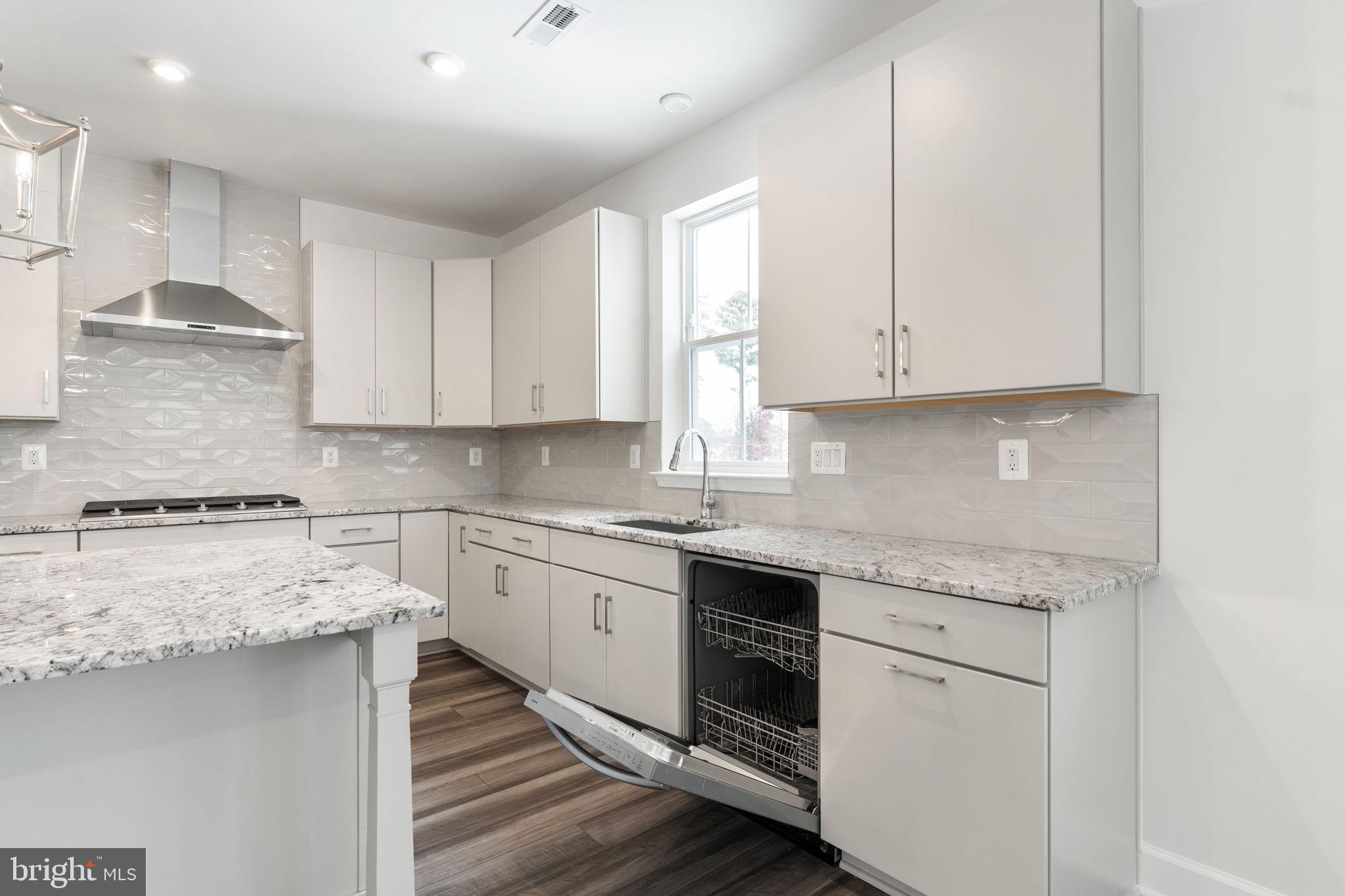 11568 CHAPMAN MILL DRIVE