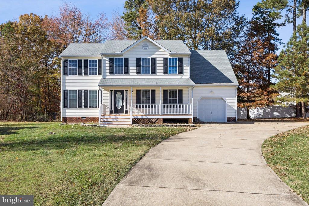 1706 HOUNDS WAY
