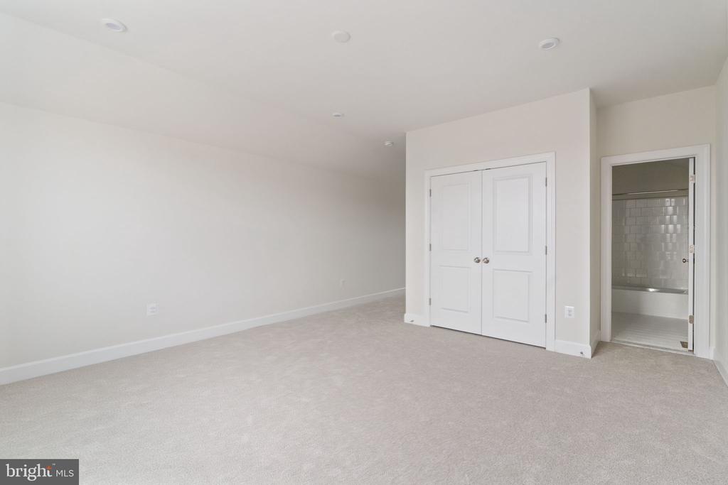 11560 CHAPMAN MILL DRIVE